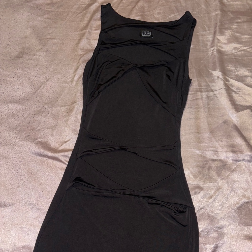 Edge Women's Elegant Black Backless Dress